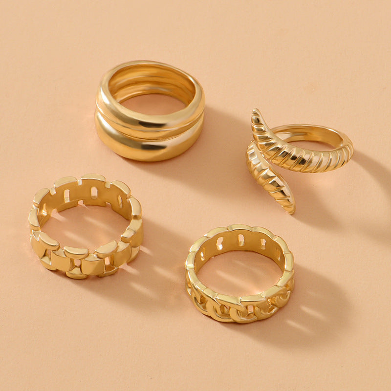 Women's Simple Personality Snake Retro Fashion Knuckle Rings