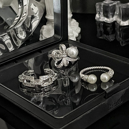 Women's High-grade Bow Open-end Pearl Cold Style Rings