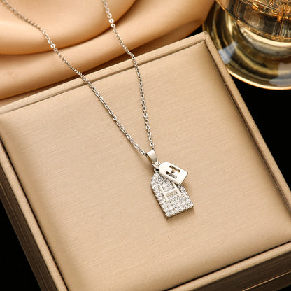 Women's Steel Ornament Design High-grade Light Luxury Necklaces