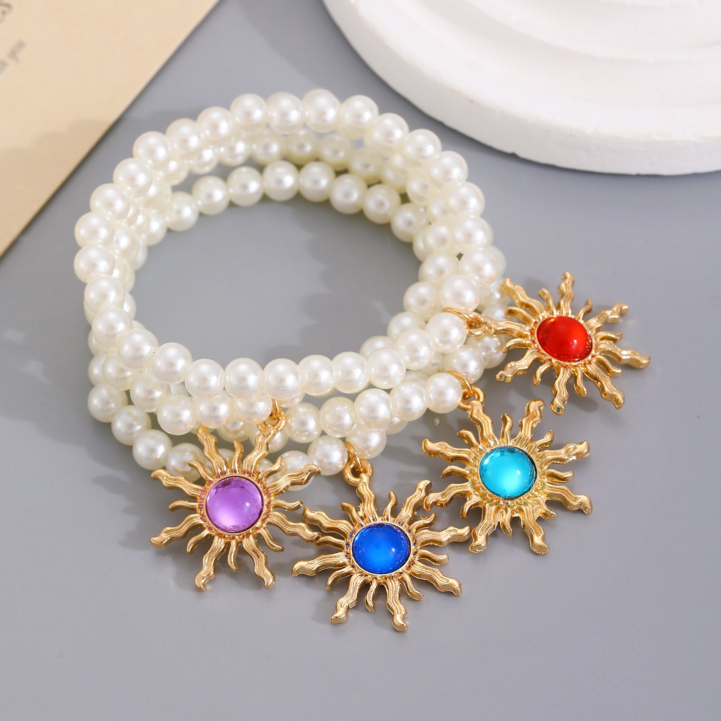 Vintage Imitation Pearl Sun Light Ladies Dopamine Pendants