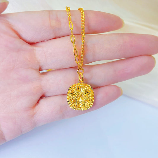 Women's Gold Flash Cube Sugar High-grade Sense Pendants