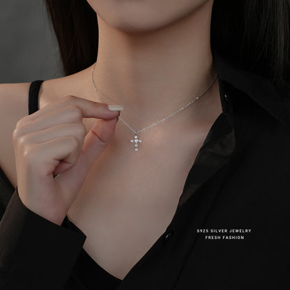 Sier Cross Female Love Light Luxury Temperament Zircon Necklaces