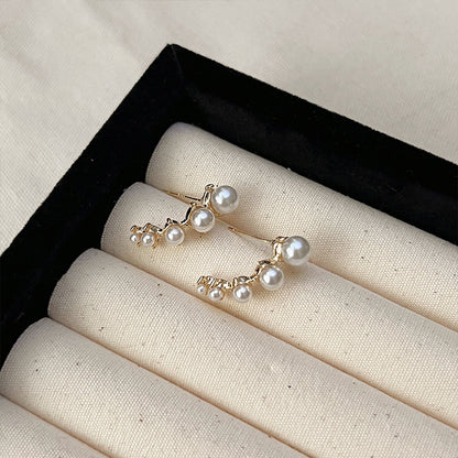 Women's Luxury Asymmetric Pearl Fashion Personality Elegant Niche Rings