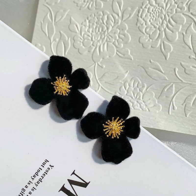 Affordable Luxury Fashion High-grade Small Fresh Flower Earrings