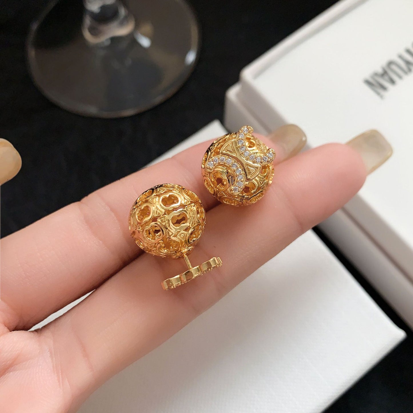 Women's Hollow Small Balls Niche High-grade Copper Earrings