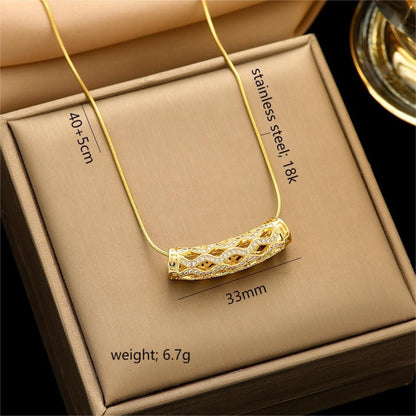 Women's Steel Ornament Design High-grade Light Luxury Necklaces