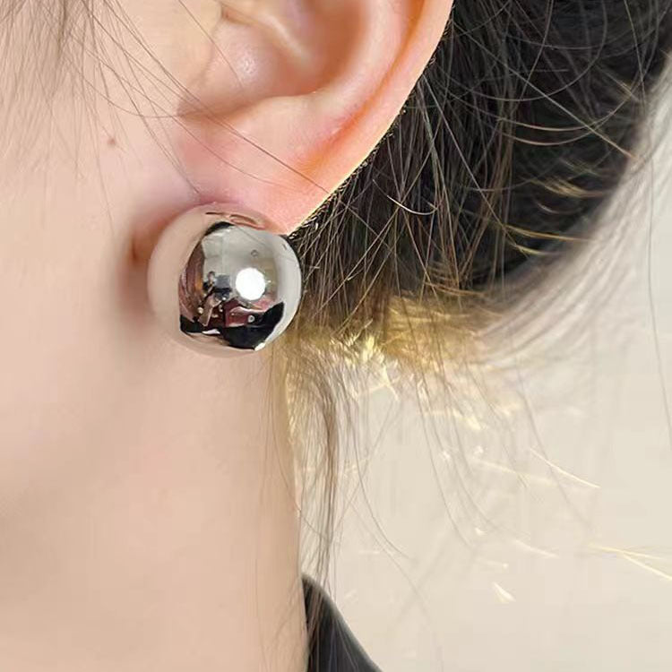 Scenery Surface Ball Ear Fashion Commuter Rings