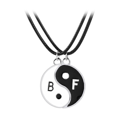 Dripping Oil Stitching Pattern Fashion Simple Necklaces