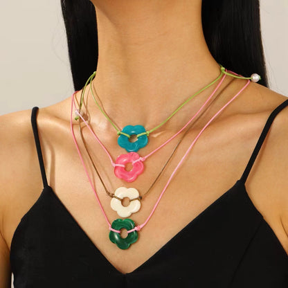 Women's Line Retro Free Knotted Simple Fashion Temperament Necklaces