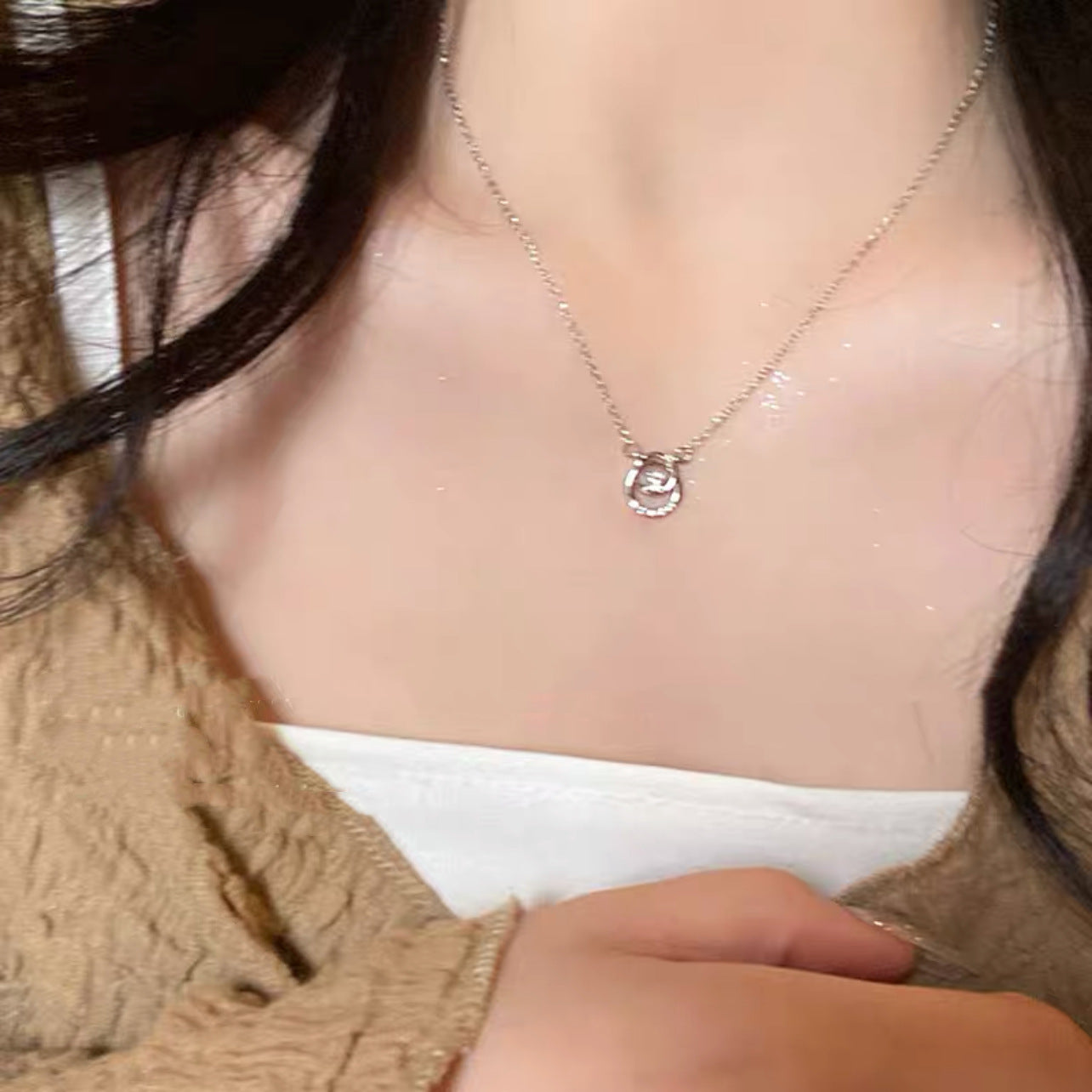 Women's Luxury Double Buckle Geometric Zircon Simple Fashion Clavicle Necklaces