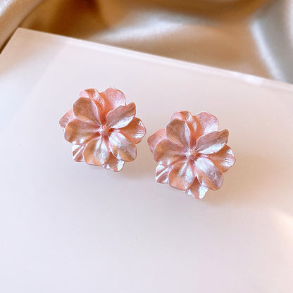 Fresh Simple Flower Light Luxury Fashion Earrings