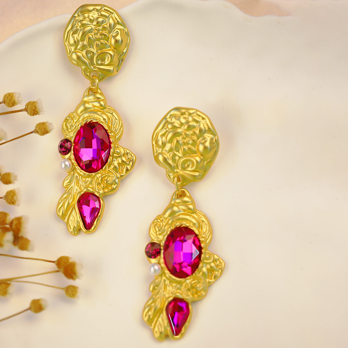 Women's Palace Style Niche High-grade Vintage Ornament Earrings