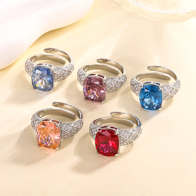 Women's Sole Gold-plated Simulation Colored Gems Corundum Rings