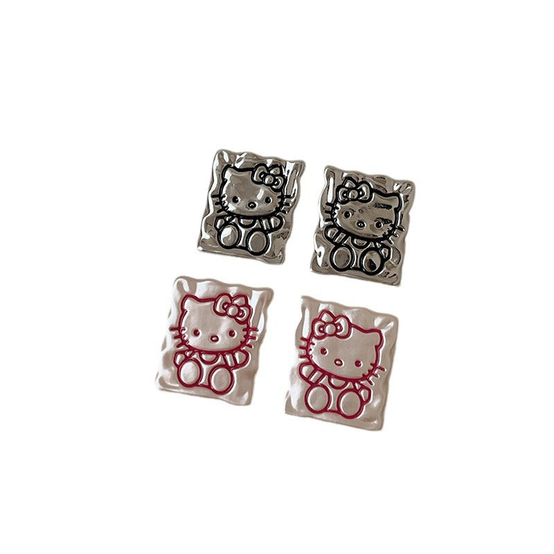 Metal Cat Female Design Light Luxury Unique Earrings