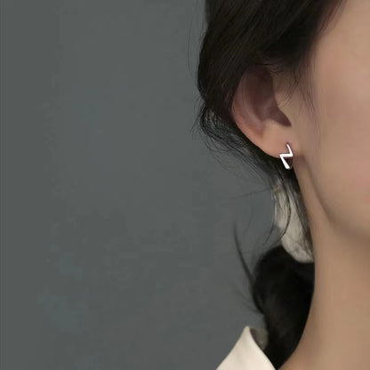 Women's Zircon Ear Niche Design Advanced Cold Earrings