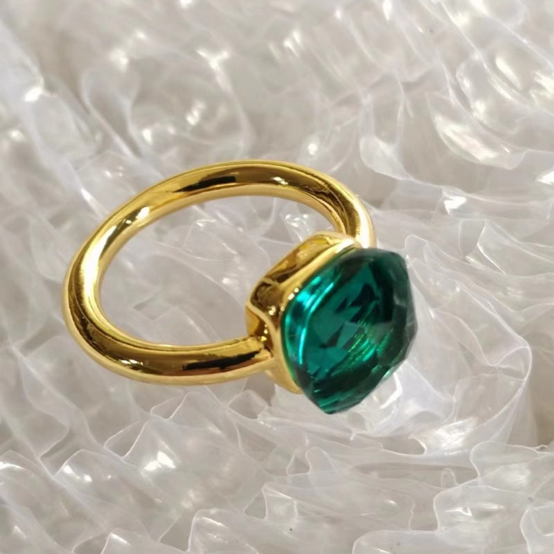 Style Irregular Cube Sugar Inlaid Zircon Emerald Rings