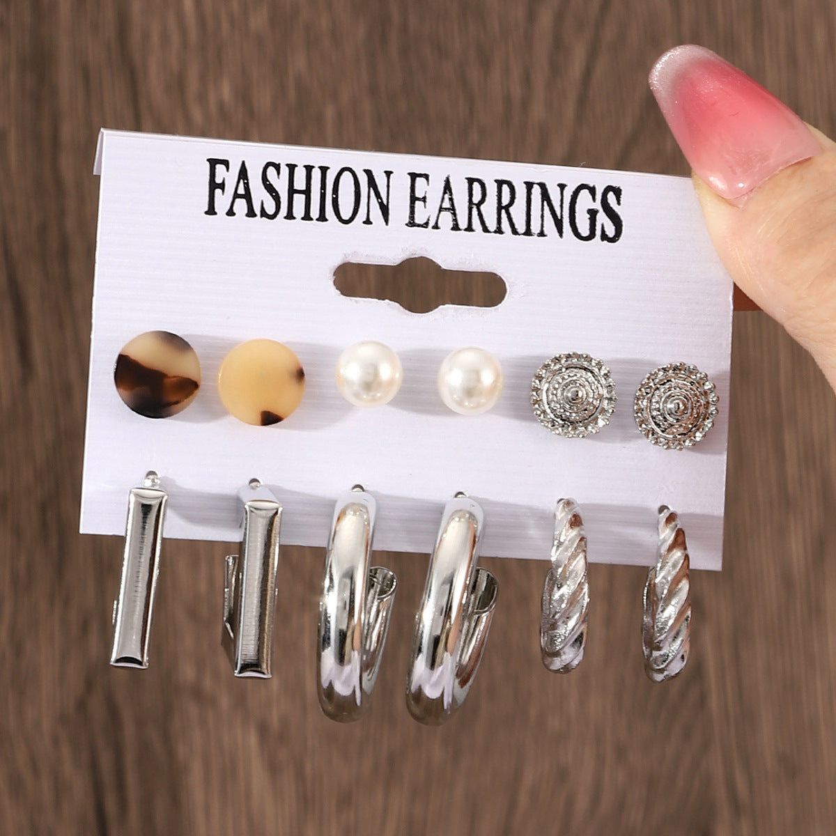 Metal Ear Square Geometric Vintage Pearl Style Earrings