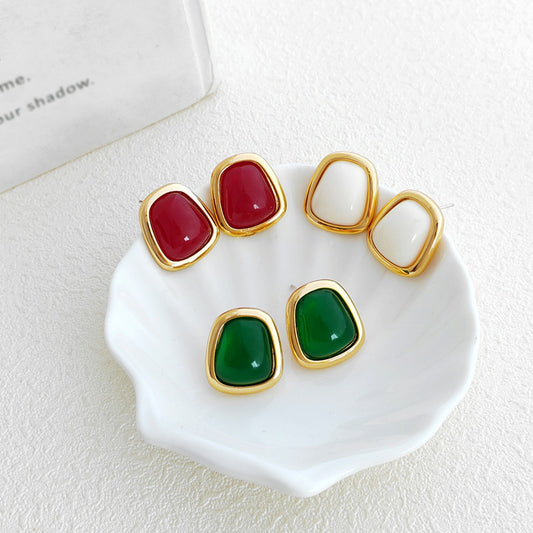 Gold-plated Sier Needle Retro Style Resin Earrings