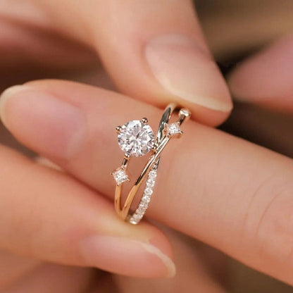 Women's Luxury Retro Cross Star Rail Fashion Ornament Personality Super Rings