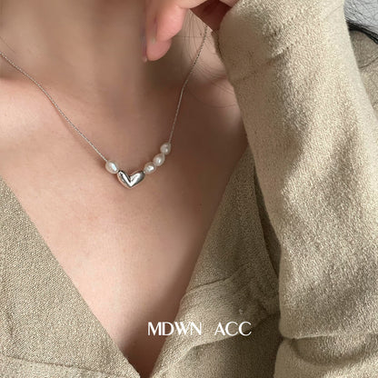 Pearl Three-dimensional Heart-shaped Short Clavicle Chain Daily Necklaces