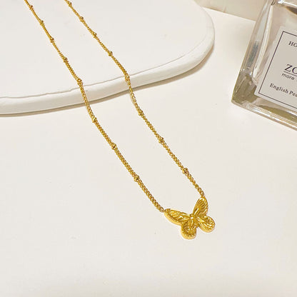 Women's No Fading Flower Light Luxury Clavicle Necklaces