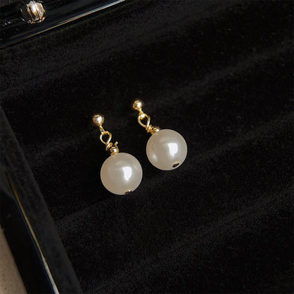 Women's Cold Feeling Quality Pearl Light Luxury Earrings