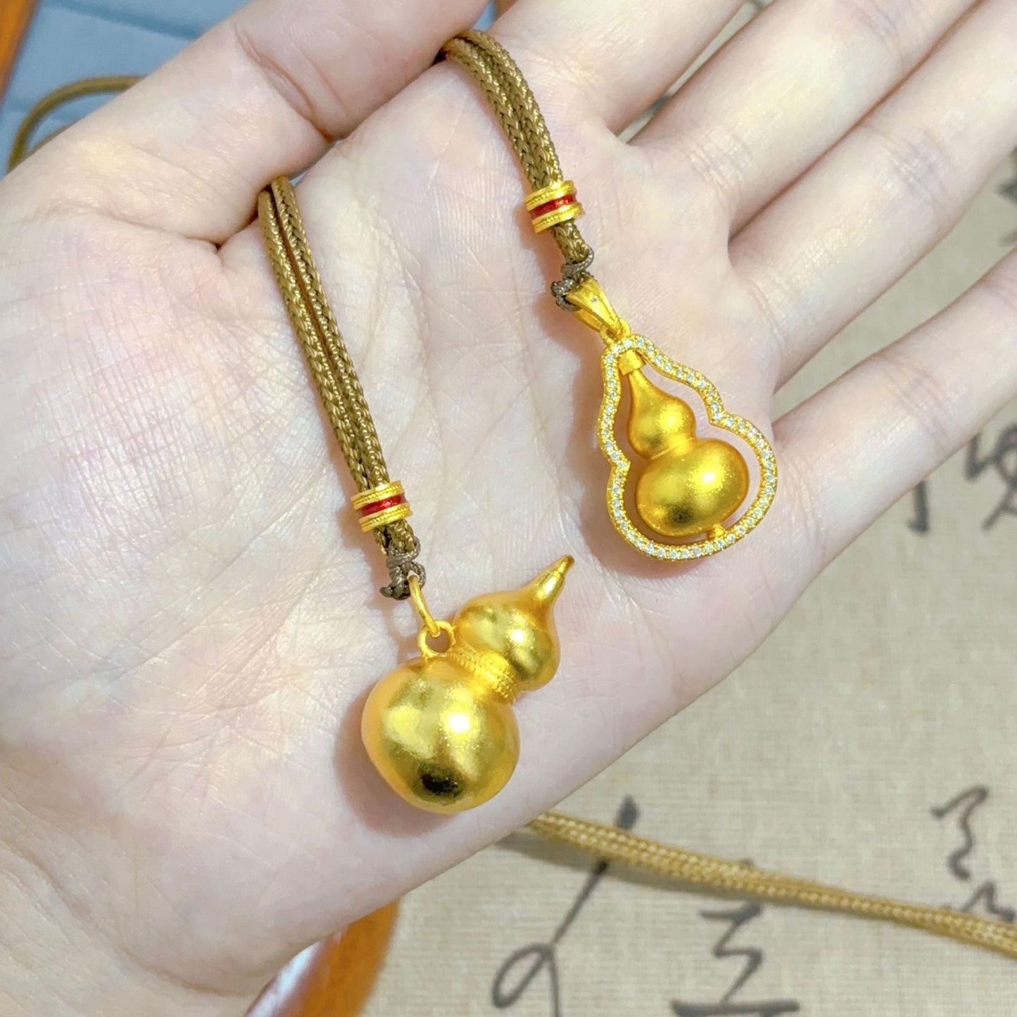 Style Alluvial Gold Gourd Sweater Chain Pendants