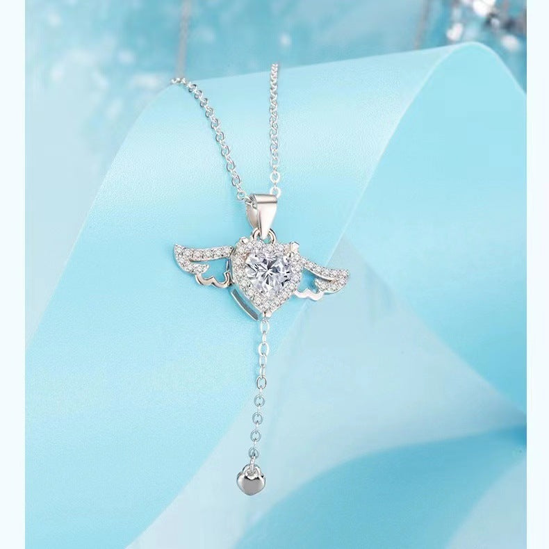 Female Light Luxury Romantic Angel Wings Clavicle Necklaces