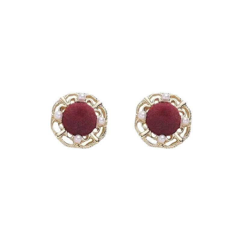 Retro Exquisite Veet Wine Red Female Niche Earrings