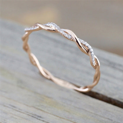 Popular Casual Slouchy Dragon Ornament Twist Rings