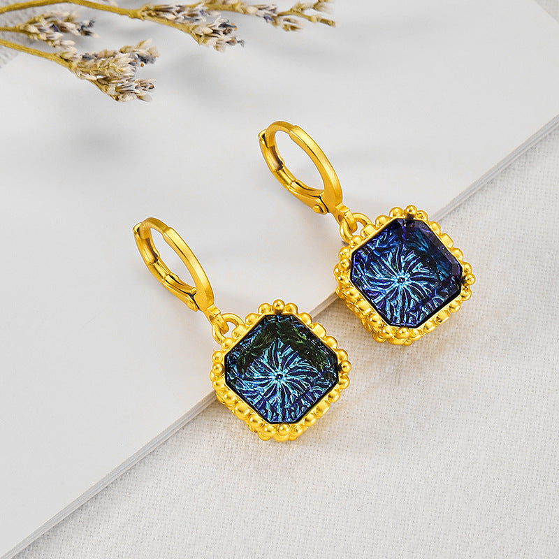 Women's Palace Style Niche High-grade Vintage Ornament Earrings