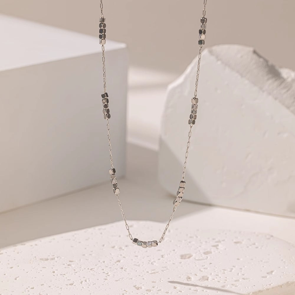 Simple Elegant Sier Small Square Clavicle Necklaces