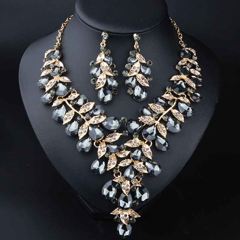 Women's Jewelry Exaggerated Personalized Rhinestone Big Suit Necklaces