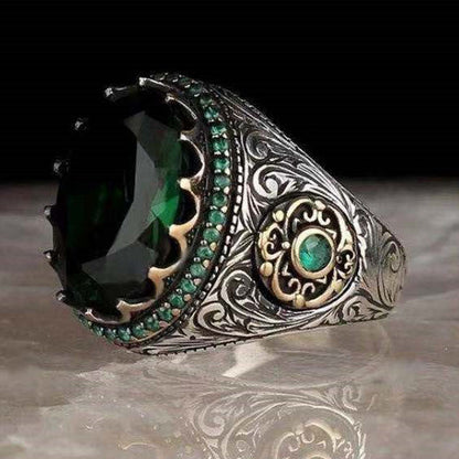 Men's Inlaid Emerald Luxury Personality Retro Domineering Attending Rings