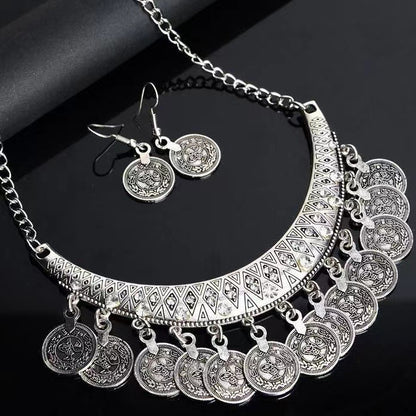 Court Vintage Engraving Rhinestone Coin Tassel Necklaces