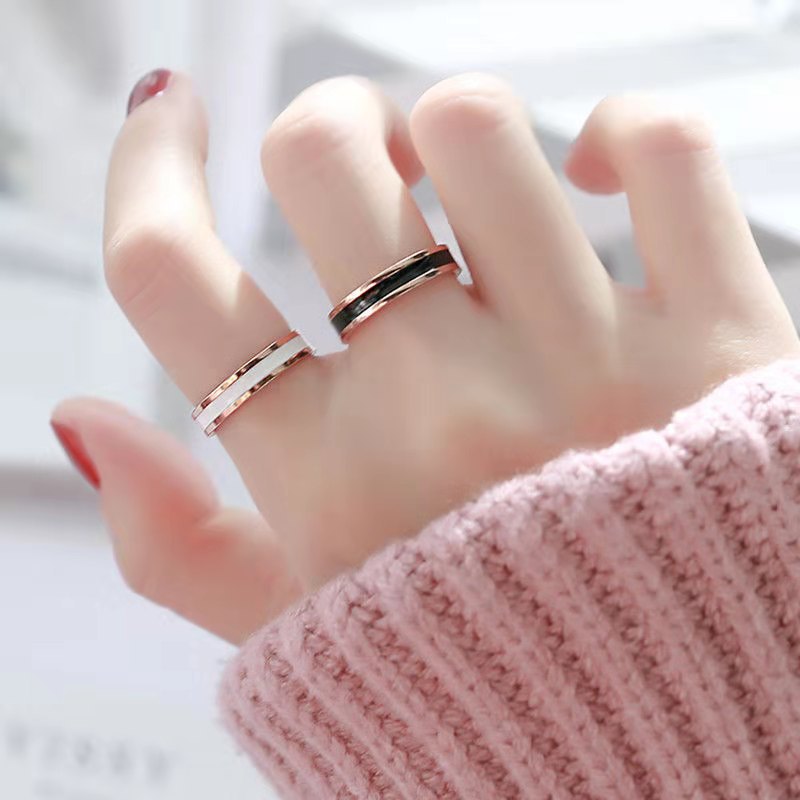 Epoxy Cold Wind Index Finger Female Rings