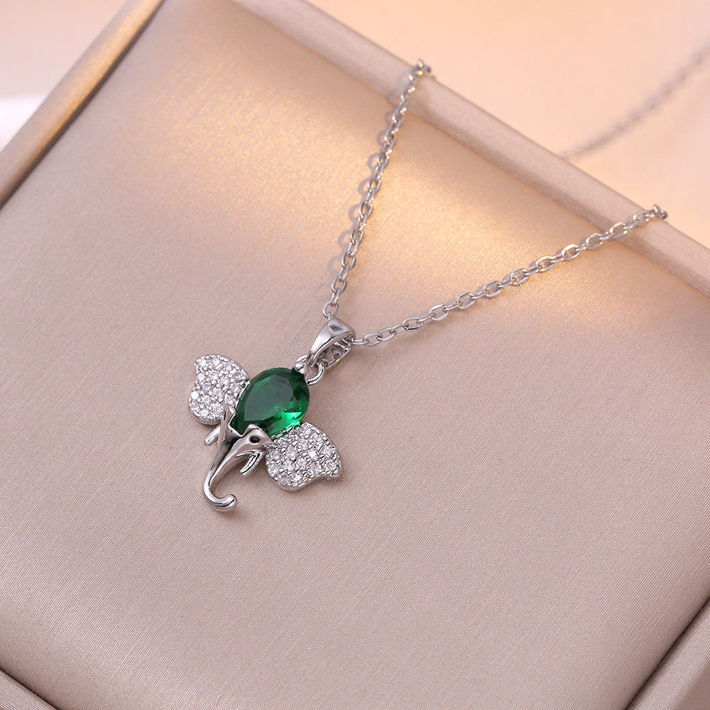 Women's Emerald Zirconium Cute Little Statue Fashion Necklaces