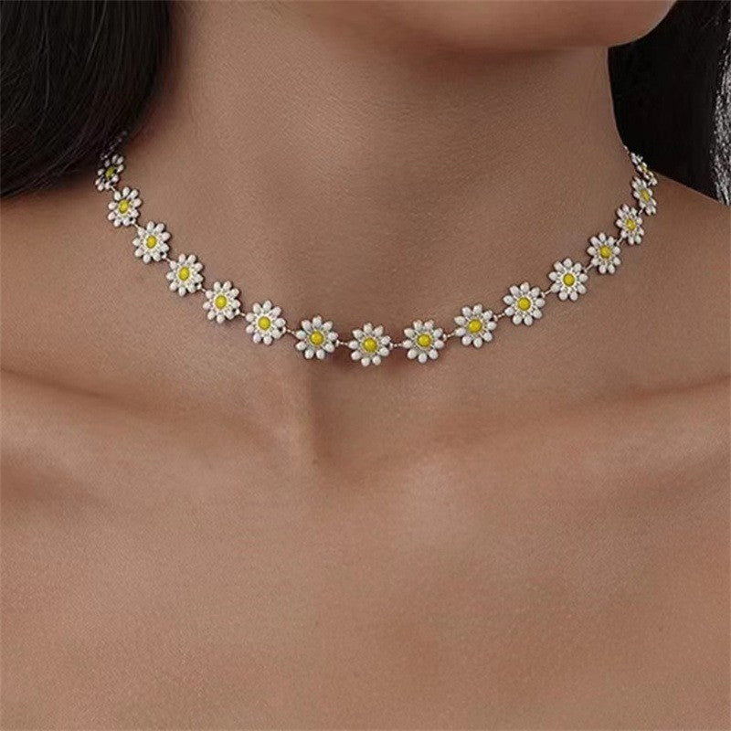 Grace Flower Little Daisy Female Fresh Necklaces