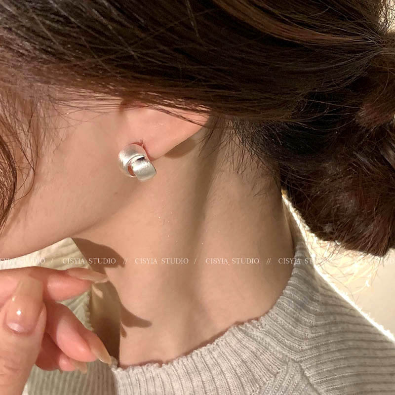 Women's Brushed Light Luxury Niche Design Ear Rings