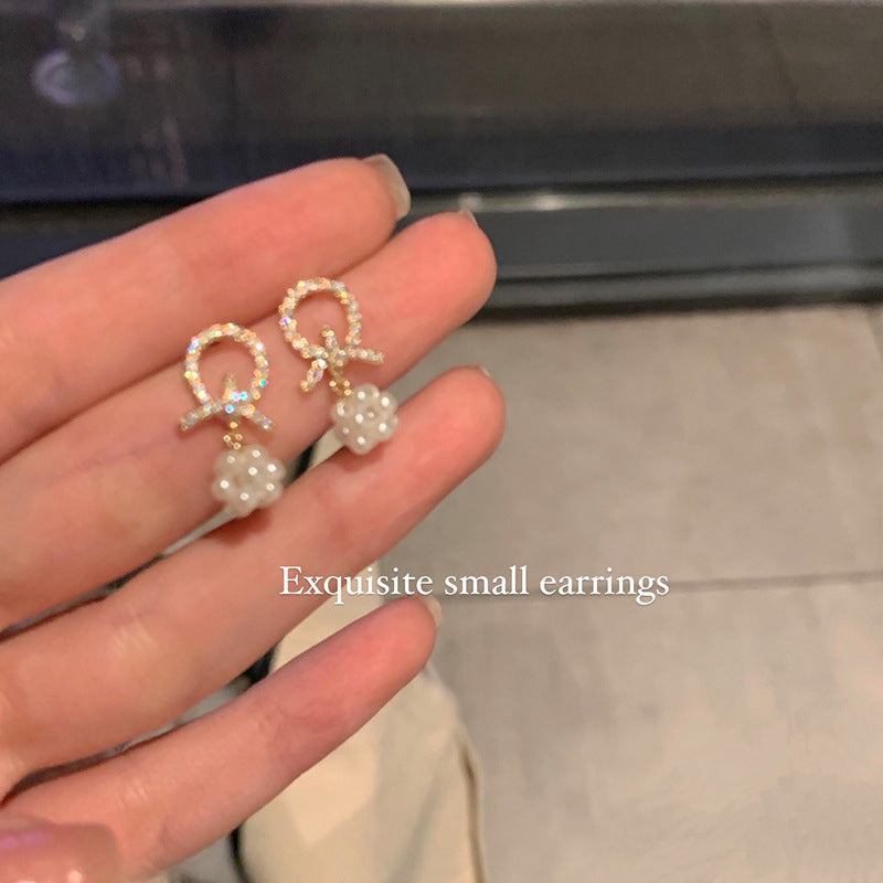 Asymmetric Rabbit Flower Mori Creative Design Earrings