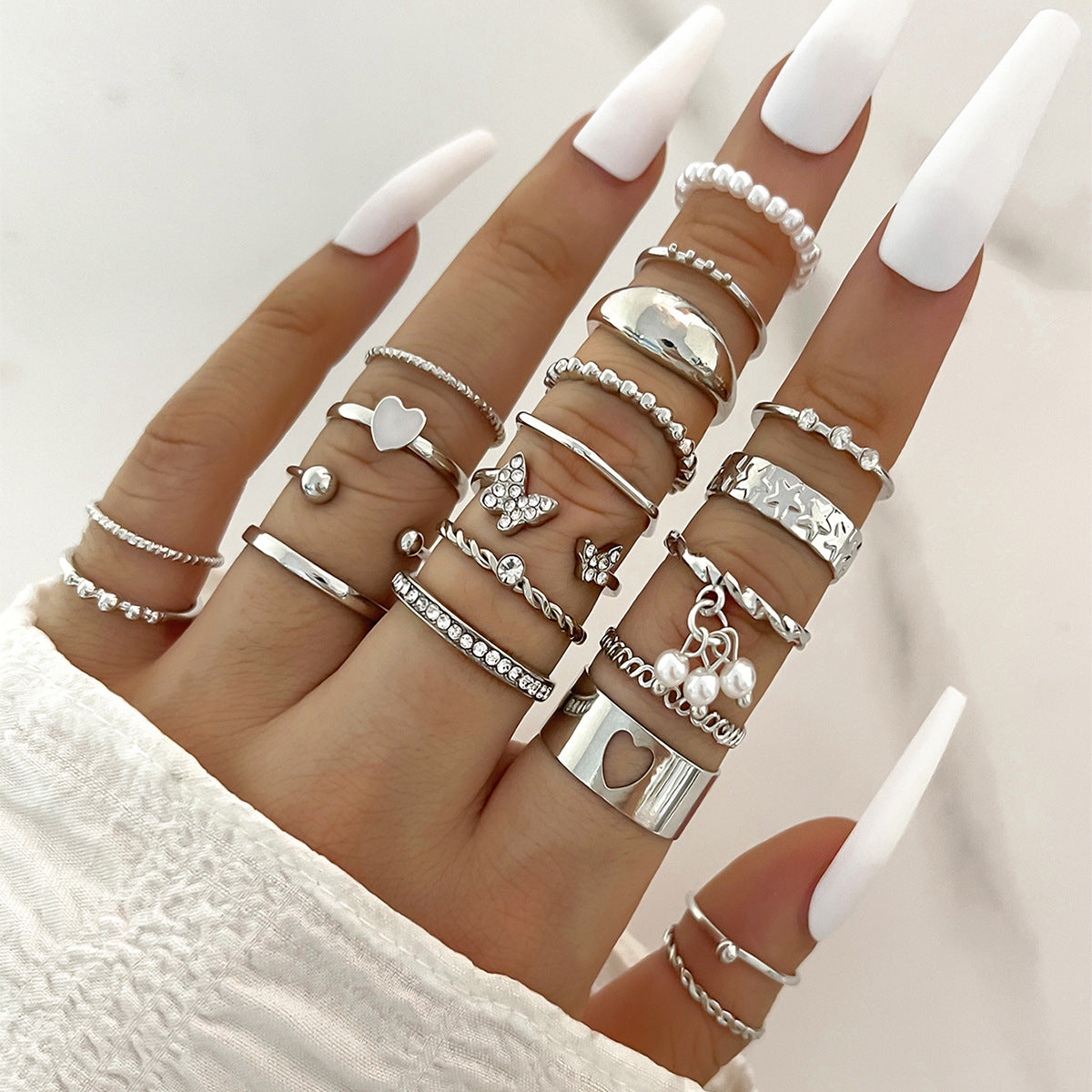 Dripping Diamond Eye Cross Leaf Set Pearl Rings