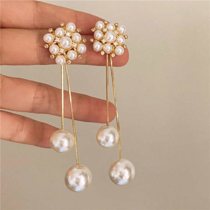 Women's Simplicity Water Drop Pearl Retro High Earrings