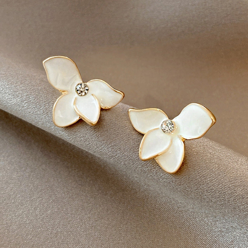 Fresh Simple Flower Light Luxury Fashion Earrings