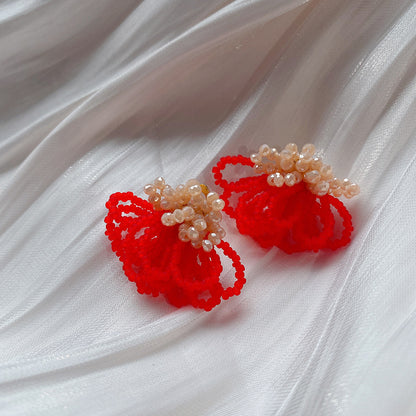 Contrast Color Beaded Ear Clip Flower Earrings