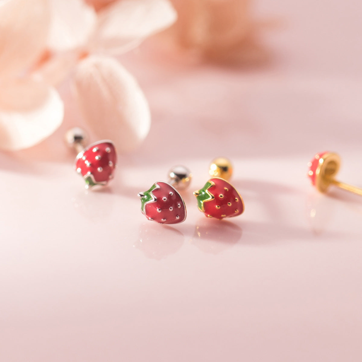 Love Lodge Sier Cute Strawberry Thread Epoxy Fresh Earrings