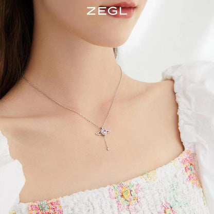 Female Light Luxury Romantic Angel Wings Clavicle Necklaces