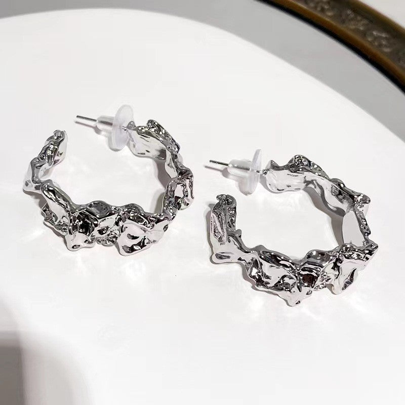 Sier Needle Metal Pleated Lava Ear Female Niche Design Earrings