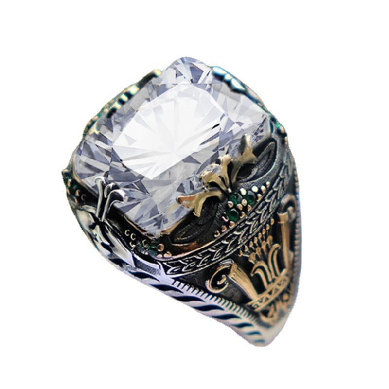 Men's Inlaid Emerald Luxury Personality Retro Domineering Attending Rings