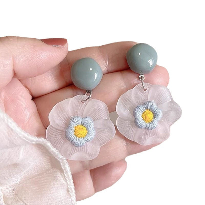 Women's Dopamine Woven Flower Summer Vacation Style Earrings