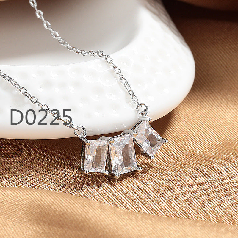 Women's Fashionable Light Luxury Couple High-grade Niche Unique Clavicle Necklaces